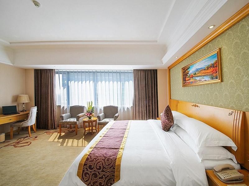 Vienna Hotel Guilin Wanfu Square المظهر الخارجي الصورة